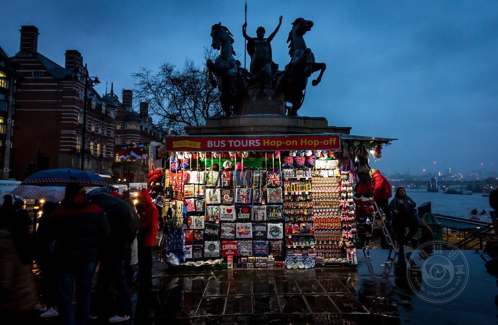 收藏备查，雨天主题拍摄手册！