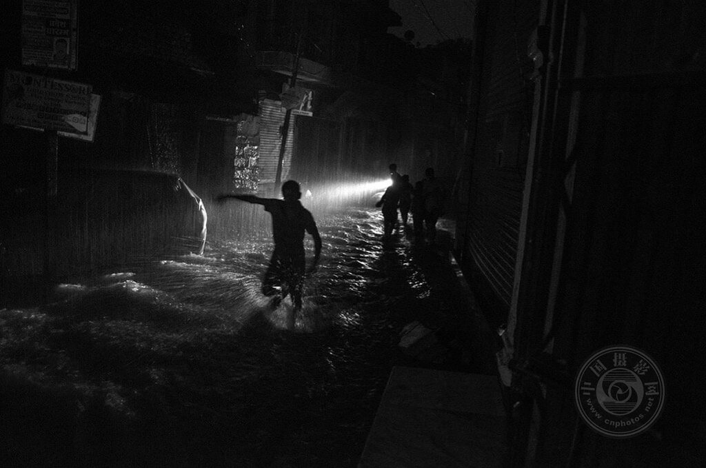 收藏备查，雨天主题拍摄手册！